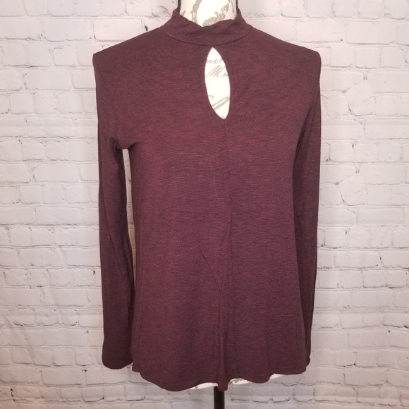 American Eagle Outfitters Tops - AEO soft & sexy high neck keyhole tunic top L